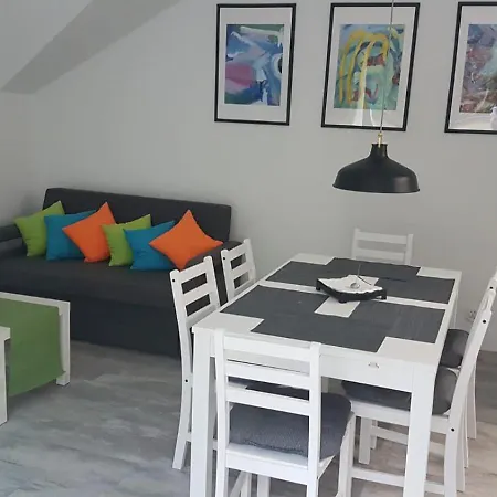 Tu I Teraz Blue Mare