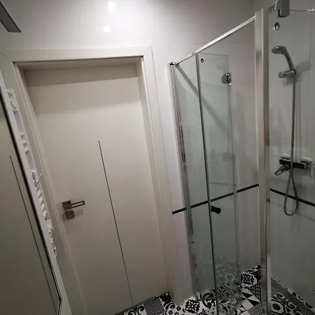 Tu I Teraz Blue Mare